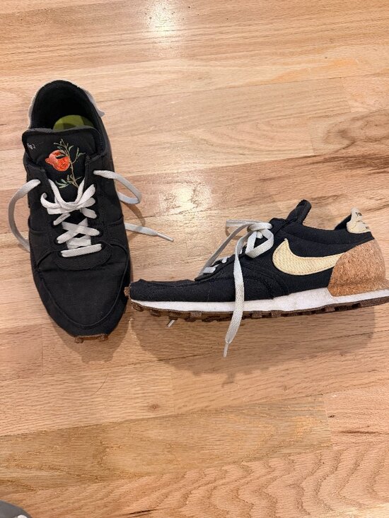 Nike Shoes - Nike Daybreak Plant Cork "Fig. 3" Pomegranate Floral Cork Sneakers Woman's 8.5